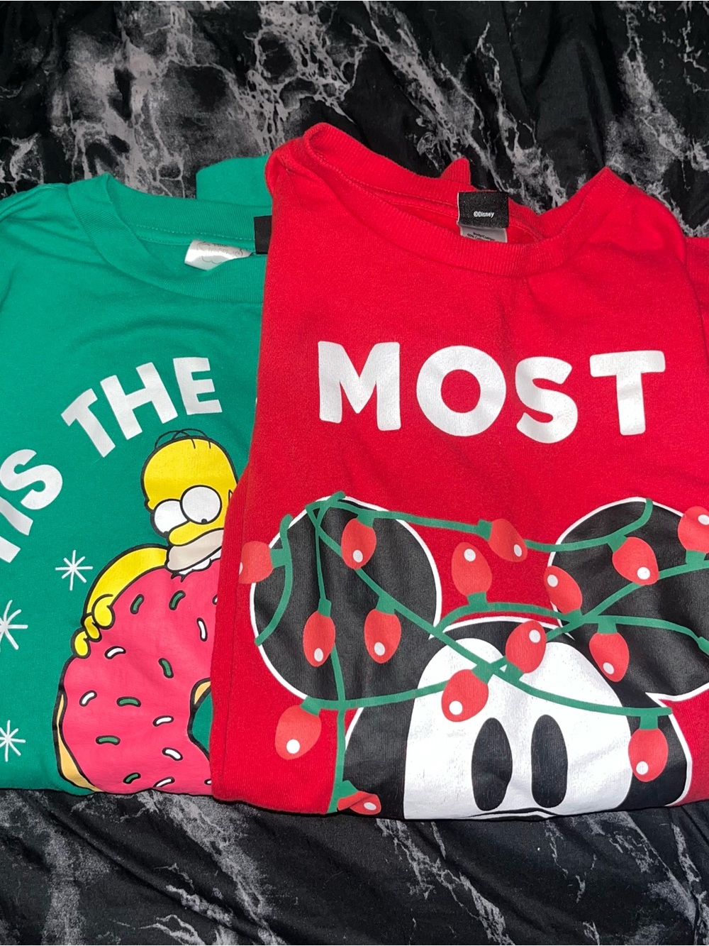 Red Holiday sweater Character Top - Disney size xl kicker Homer Simpson